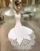 2020 Boho Sereia Vestidos de Noiva Ilusão Coberto Botões Voltar Laço Applique Sweep Train V Pescoço Casamento Nupcial Vestido de Novia