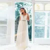 Plus Size Elegante Chiffon-A-Linie Brautkleider mit Flügelärmeln Sexy V-Ausschnitt Spitze Schicke Brautkleider Boho Garden Beach Bodenlange Plissee-Brautroben De Mariee AL6466