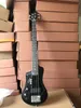 Niestandardowe 4 struny Black Hofner Shorty Travel Bass Guitar Protable Mini Electric Bass Gitara z bawełnianą torbą koncertową, szyja klonowa, czarny pickguard