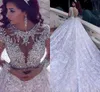 Prachtige Saoedi-Arabische lange mouwen Trouwjurken Kralen Crystal Lichamen Kant Cathedral Trein Plus Size Bruidsjurken Vestidos de Novia