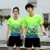 2020 Li ning novas roupas de badminton men039s e women039s secagem rápida manga curta esportiva camisa de tênis de mesa Shorts Se6604075