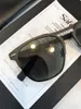 Groothandel-Nieuwe modeontwerper Klassieke zonnebril Chrono Cat Eye Plate Frame Simple Summer Style Topkwaliteit UV400 Bescherming Eyewear