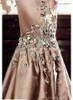 Luxur Crystal Evening Dresses 2023 Abaya i Dubai One Shoulder Rhinestone Formella klänningar Muslimska långärmade guldklänningar 1282