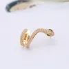 1 sztuk Europa i Ameryka Proste Moda Osobowość Wąż Ear Clip Gold Snake Kolczyki 925 Srebrna Igła Micro Intaid Cyrkon Kolczyki Kobiety