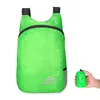 20L Ultralight Packable Backpack防水屋外スポーツデイパック折りたたみ折りたたみ折りたたみ式バッグ