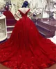 Ny söt 16 quinceanera klänning boll klänning spets 3d blommiga applikationer pärlstav masquerade puffy lång prom kväll formell slitage vestidos