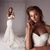 Свадебные платья на плече русалка свадебные платья подвесного поезда кружева 3D цветочный аппликационный бисером пляж свадьба свадебное платье на заказ Boho халаты де Марие 4571