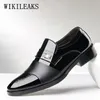 Officeフォーマルシューズメンズドレスシューズ靴レザーローファーズメンズデザイナーSapatos Masculino Zapatos de Hombre de Vestirカジュアル