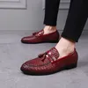 술 신발 남성 남성 패션 신발 옥스포드 chaussure 옴므 MARIAGE zapatos formales 드 아저씨 klasik ERKEK ayakkab 이발사 캐주얼 신발 남성