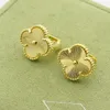 Fashion Lady Brass Single Motifs Engrave Grain Golden Four Leaf Flowers Engagement 18K Plated Gold Stud Earrings 2 Color 6655800