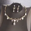 Lyxig guld brud smycken Set Three Piece Crown Earring Halsband smycken bröllopstillbehör damer festtillbehör tiaras5000070