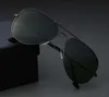 Vintage Pilot Solglasögon för män 62m klassiska design Kvinnor Shades Metal Frame Top Quality Outdoor Driving Sun Glasses UV400 Protection With Case