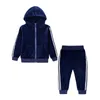 Kinderkleding Sets Kinderen Sportpak 2019 Baby Jongens Gouden Fluwelen Trui Gestreepte Rand Lange Mouwen Rits Tops + Broek 2pcs / Set Kleding M176