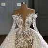 2021アラビア人魚のウェディングドレスのドレスは取り外し可能な列車の長袖真珠のレースのアップリケローブデマリエ