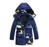 Camo Long Hooded Outerwear Pocket Hoodies Outwear Jumper Boys Bomull-Padded Jackor Kids Winter Down Coats Kläder Baby Kläder Azyq6500