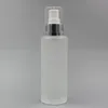 100 ml leere Frostglas-Sprühflasche mit feinem Nebel, 90 ml, nachfüllbarer runder Creme-Pumpspender aus Glas, Gold-Silber-Kragen mit Aluminium-Sprühgerät
