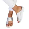 Venda Quente-Mulheres Comfy Plataforma Sandal Sapatos Pés Corrigir Rua Engrossada PU PU Couro Datando Compras Flat Sola Mulheres