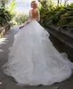 Livelli Illusion Ruffle Gonne Backless Abiti da sposa maniche lunghe Appliques gli abiti di sfera Abiti da sposa d'epoca arabo