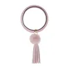 Femmes Keyrings Cuir Bracelets Bracelets clés Charmes en fausse fourrure Ball Keychain Solder Girls Round Key Chains For Cars Tassel Hand5873523