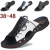 Billiga Designer Men Strand Slides Fashion Tofflor Lace Up Mens Sandals Pool Chaussures Tre färger Casual Shoes