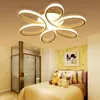 Everflower Modern Simple Floral Shape LED Semi Flush Mount Plafondlamp met max. 75W geschilderde afwerking