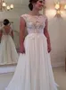 Barrido hombro corto mangas de raso vestidos de boda de playa del tren Off Vestidos de novia vestido de novia de cintura alta