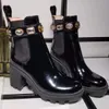 taglia 42 Scarpe in pelle da donna Stringate Stivaletti con fibbia per cintura in nastro fabbrica diretta femminile tacco grezzo testa tonda autunno inverno Martin Boots