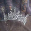 Perles de cristal de luxe perlées dames strass orné couronne de mariée Moyen-Orient Bride039s Coiffes Quinceanera Head Tiaras1792041