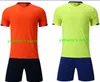 Maillots de football avec conception de shorts Magasin de yakuda personnalisé acheter des vêtements de fan authentiques maillots de football magasins d'achat en ligne uniformes formateurs