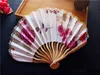 Vintage Chinese hand gehouden fans zijden bamboe vouwen fans handheld gevouwen fan voor kerk huwelijksgeschenk W8846