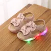 Bambin filles sandale enfants chaussures avec lumière mignon arc bébé filles sandales lumière LED princesse sandales filles taille 21-309186424