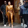 Robe de soirée Yousef aljasmi Femme Kim kardashian Marron Costume 3 pièces Vêtements en cuir Costume en fourrure Coordonnées Col haut Manches longues265e