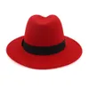 Moda-y Mulheres aba larga Fedora chapéus com Belt Red Preto Patchwork Jazz Homens feltro de lã Cap Chapéu de Panamá Formal Trilby Chapeau para Unisex
