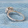 Omhxzj en gros solitaire anneaux européens femme de mode homme manifeste cadeau de mariage carré blanc zircon 18kt anneau en or blanc rr607