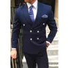 Smoking da sposo doppiopetto blu navy con risvolto a lancia Abiti da uomo 2 pezzi Giacca da matrimonio / ballo di fine anno / cena (giacca + pantaloni + cravatta) W669