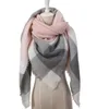 패션 - 겨울 삼각형 스카프를 들어 여성 브랜드 디자이너 목도리 캐시미어 격자 무늬 Scarvnket 도매 가격 하락 선박