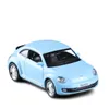 1:36新しいVolkgen Beetle Collection Model for The New Volkgen Beetle Car Model Pull Back Car Toys -Red / Sky Blue7706109