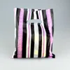 100 pcs/lot 20x25 cm rose vif noir rayé en plastique cadeau sac Boutique bijoux cadeau emballage sac en plastique sacs à provisions avec poignée