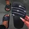 Sexig sommar strassskor kvinnor flip flops utomhus fritid platt tofflor fest avslappnade sandaler öppna tå skor 37-421