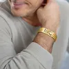 Personalisiertes Herrenarmband aus Edelstahl in Goldfarbe, individueller Text an meinen Sohn, Herrenaccessoires