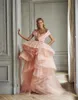 2020 AzziOsta Pink Prom Dresses A Line Ruffles Sweep Train High Low Designer Abito da sera Gonne a file Abiti da cocktail party2435