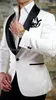 Dernière conception un bouton blanc Paisley châle revers mariage marié Tuxedos hommes fête garçons d'honneur costumes (veste + pantalon + cravate) K24