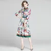 2021花のシャツの首の膝の長さのドレスの女性滑走路デザイナーファッション長袖のオフィスレディーススリムプリントプリーツのドレス秋冬エレガントなパーティーフロック
