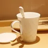 400CC أكواب القهوة السيراميك مع غطاء ملعقة مجموعة مكتب المنزل العظام الصين أكواب الشاي drinkware الهدايا الإبداعية