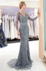 2019 Luxus-Abendkleider für Damen, V-Ausschnitt, Meerjungfrau, handgefertigt, glänzend, mit schweren Perlen besetzt, graue Spitze und Tüll, formelle Abendkleider mit langen Ärmeln