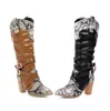 الموضة الغربية أحذية رعاة البقر مطبوعات جلد ثعبان مصمم الركبة طويل القامة أحذية عالية الفاخرة النساء تقع أحذية الشتاء حجم 34 إلى 42 إلى 47