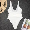 Bikini Swiming Suit Kobiet One Piece Swimsuit Belt Seksowny strój kąpielowy biały strój kąpielowy Kobiet 2019 Swime Kombinezon Kobiet Squywear4215485