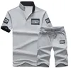 남성 캐주얼 핫 판매 운동복 통기성 T- 셔츠 단색 짧은 바지 남성 액티브 스포츠 패션 의류