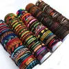 Hela bulk Multi-Color Random 50st Lot Handgjorda Herrmixstilar för män Mix-flätade lädermanschettarmband smycken MX1276S
