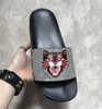 Hot Sale-Men Kvinnor Lyx Sandaler Designer Dog Katt Tiger Wolf Print Luxury Slide Sommar Fashion Wide Flat Slippery Sandals Slipper Flip Flop